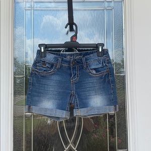 Red camel blue jean shorts size: 1